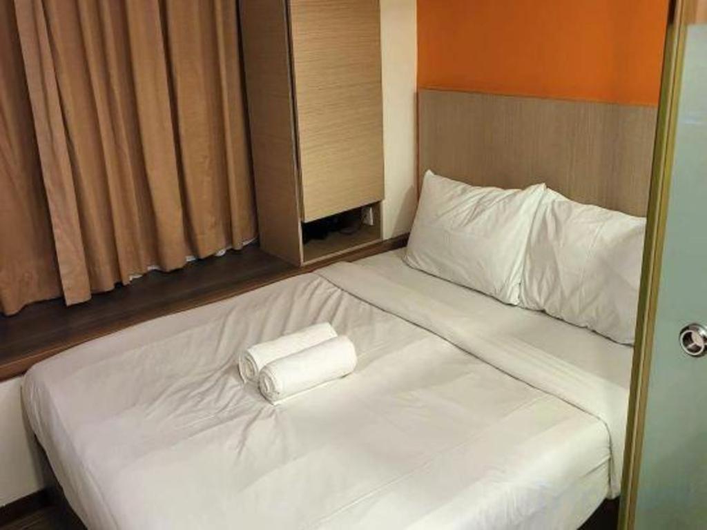 Reddoorz Premium @ Balestier Hotel Сингапур Екстериор снимка